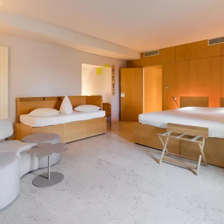 Chateau De Salettes 4* Cahuzac-sur-Vère