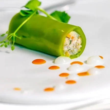 Hotel Chateau De Salettes 4*