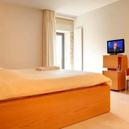 Chateau De Salettes Hotel Cahuzac-sur-Vère