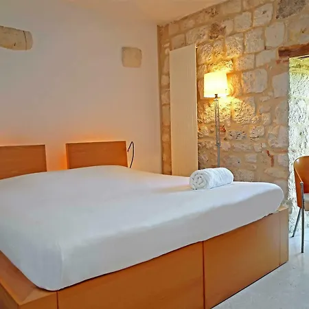 Chateau De Salettes Hotel Cahuzac-sur-Vère