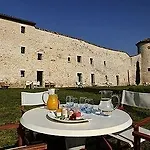 Hotell Chateau De Salettes 4*