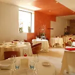 Chateau De Salettes