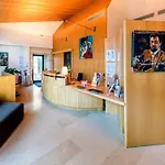 Hotel Chateau De Salettes 4*