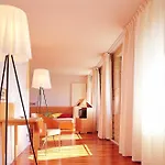 Chateau De Salettes 4* Cahuzac-sur-Vère