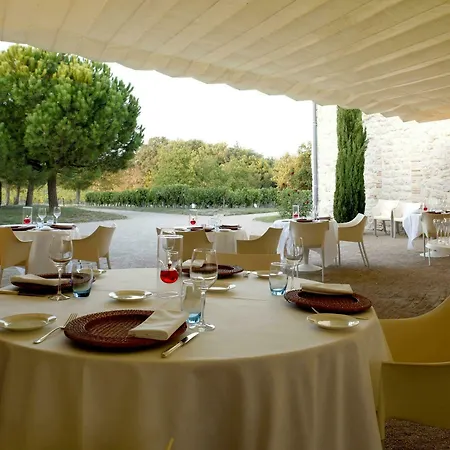 Chateau De Salettes Отель Cahuzac-sur-Vere